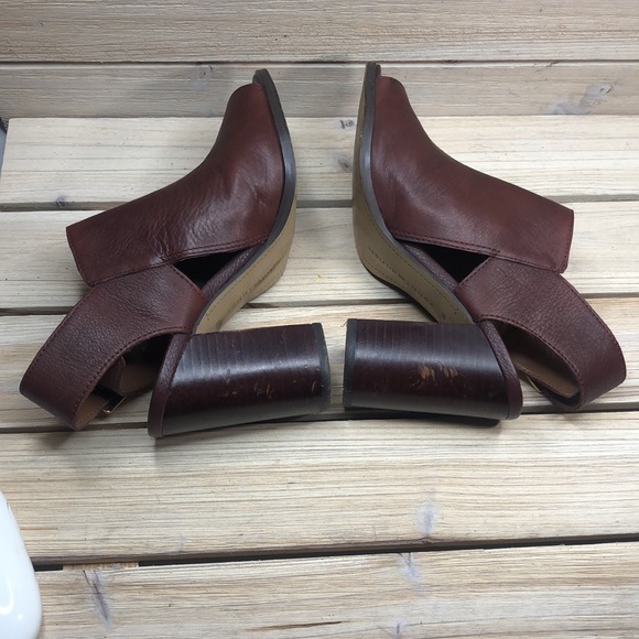 Tommy Hilfiger Peppy Peep Toe Open Block Heel Sandal Size 6M - Picture 11 of 13